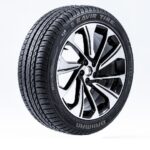لاستیک کویرتایر سایز 255/45R20 طرح گل KB555